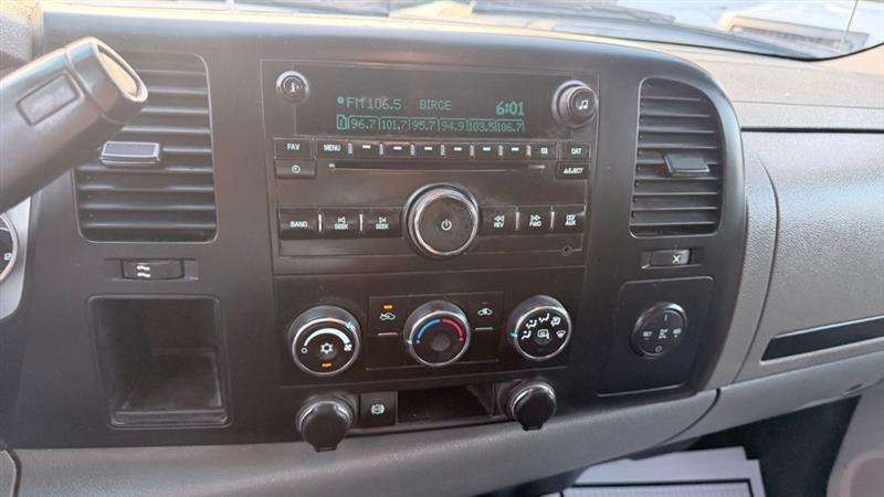 Chevrolet Silverado 3500HD Work Truck Crew Cab 2WD 2013