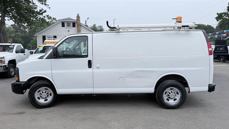 Chevrolet Express 2500 Cargo 2011