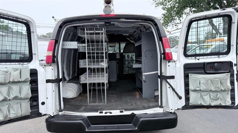 Chevrolet Express 2500 Cargo 2011