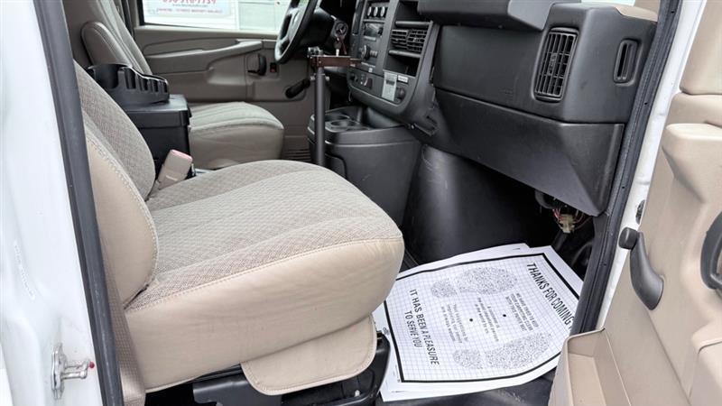 Chevrolet Express 2500 Cargo 2011
