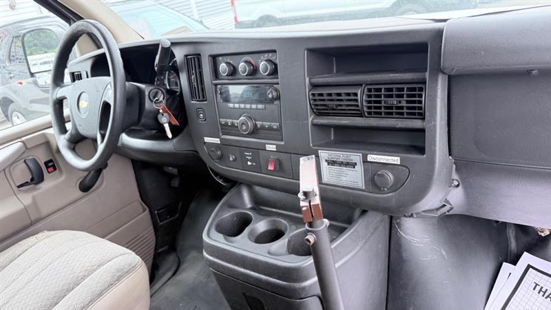 Chevrolet Express 2500 Cargo 2011
