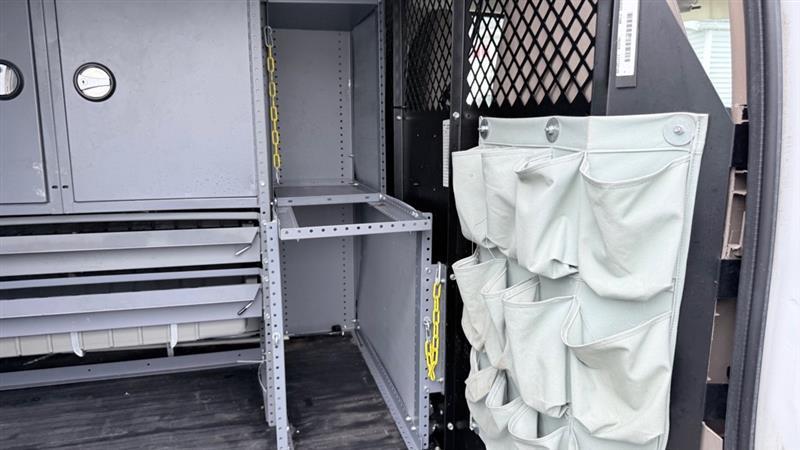 Chevrolet Express 2500 Cargo 2011