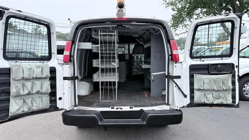 Chevrolet Express 2500 Cargo 2011