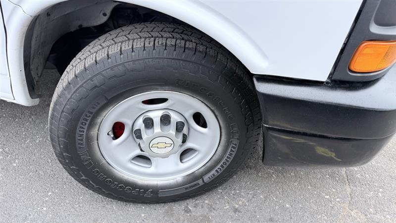 Chevrolet Express 2500 Cargo 2011