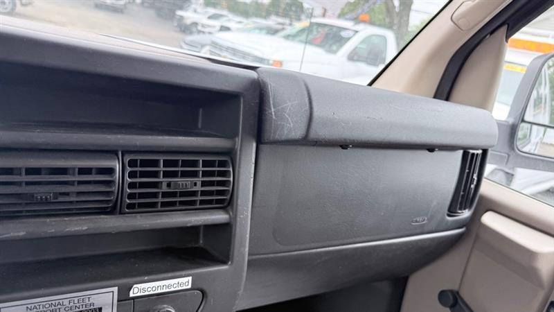 Chevrolet Express 2500 Cargo 2011