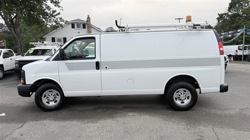 Chevrolet Express 2500 Cargo 2011