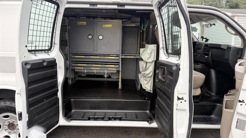 Chevrolet Express 2500 Cargo 2011