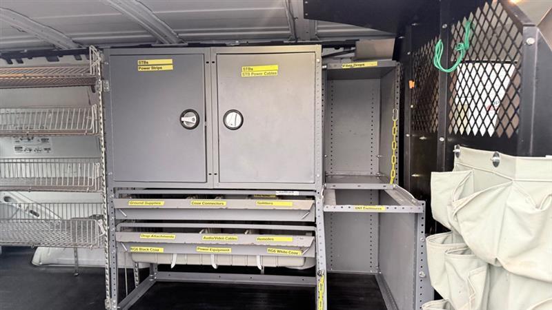 Chevrolet Express 2500 Cargo 2011