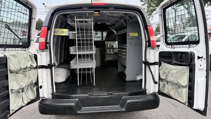 Chevrolet Express 2500 Cargo 2011