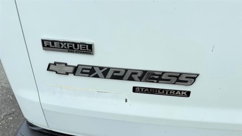 Chevrolet Express 2500 Cargo 2011