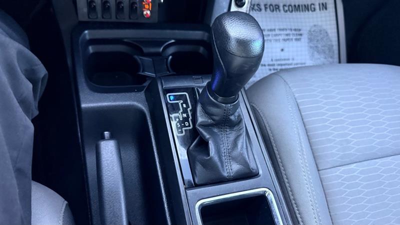 Toyota Tacoma SR5 Access Cab I4 6AT 4WD 2016
