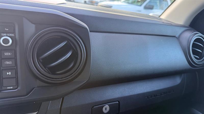 Toyota Tacoma SR5 Access Cab I4 6AT 4WD 2016
