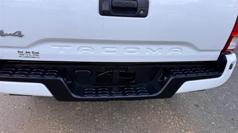Toyota Tacoma SR5 Access Cab I4 6AT 4WD 2016