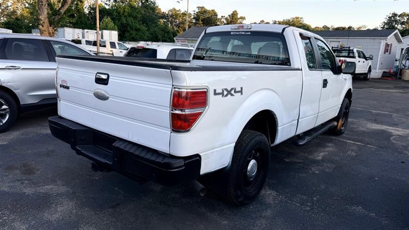 Ford F-150 XL SuperCab 8-ft. Bed 4WD 2014