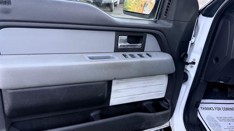 Ford F-150 XL SuperCab 8-ft. Bed 4WD 2014