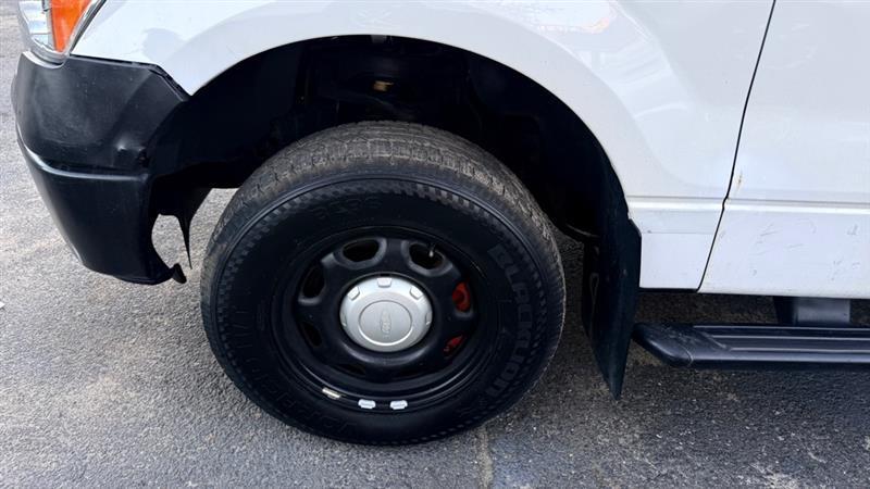 Ford F-150 XL SuperCab 8-ft. Bed 4WD 2014