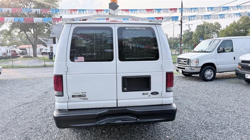 Ford Econoline E-150 2012