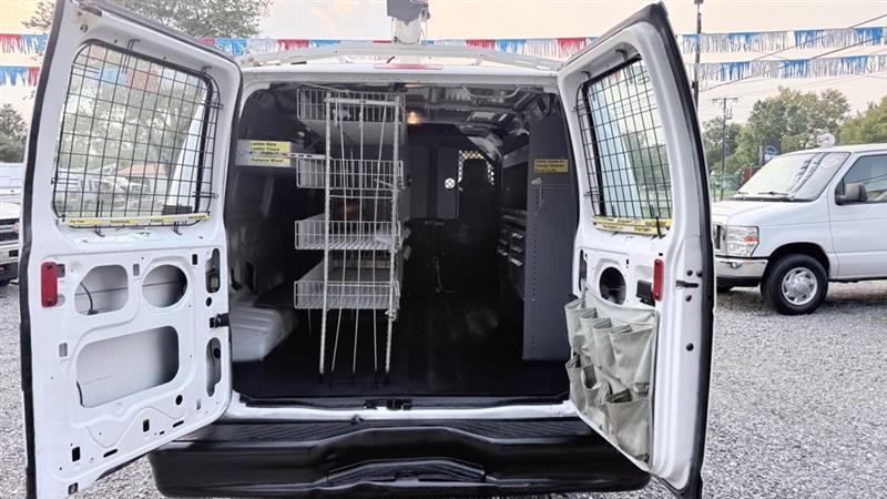 Ford Econoline E-150 2012