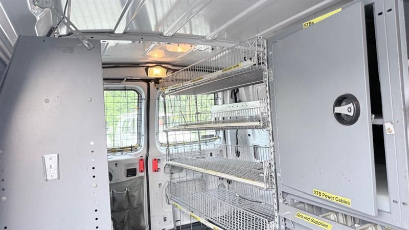 Ford Econoline E-150 2012