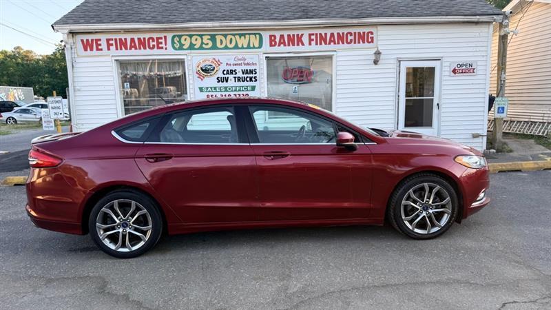 Ford Fusion SE 2017