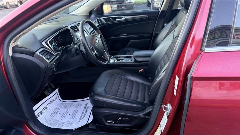 Ford Fusion SE 2017