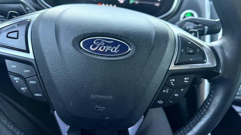 Ford Fusion SE 2017