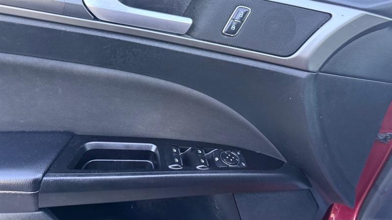 Ford Fusion SE 2017