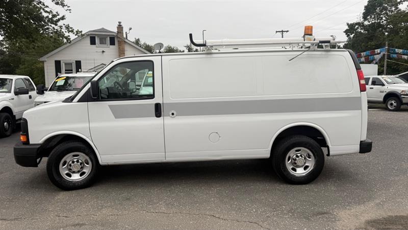 Chevrolet Express 2500 Cargo 2011