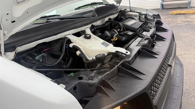 Chevrolet Express 2500 Cargo 2011