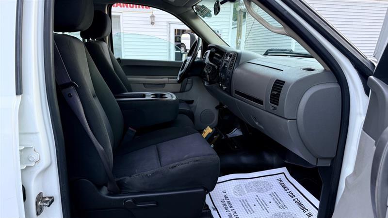 Chevrolet Silverado 3500HD Work Truck Crew Cab 2WD 2012