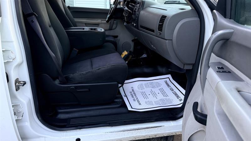 Chevrolet Silverado 3500HD Work Truck Crew Cab 2WD 2012