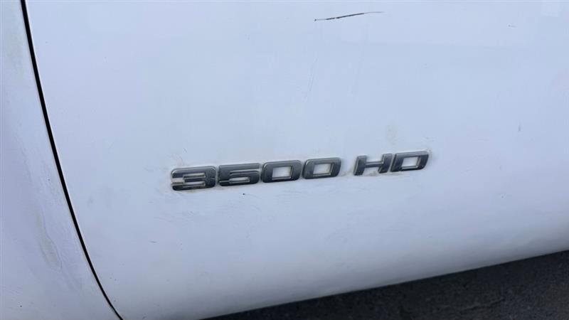 Chevrolet Silverado 3500HD Work Truck Crew Cab 2WD 2012