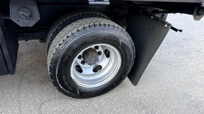 Chevrolet Silverado 3500HD Work Truck Crew Cab 2WD 2012