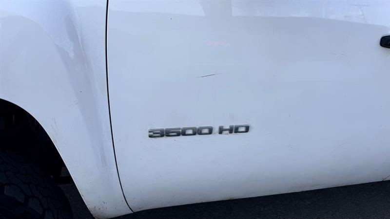 Chevrolet Silverado 3500HD Work Truck Crew Cab 2WD 2012