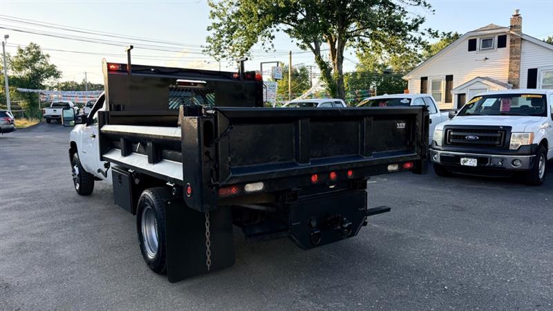 Chevrolet Silverado 3500HD Work Truck Crew Cab 2WD 2012