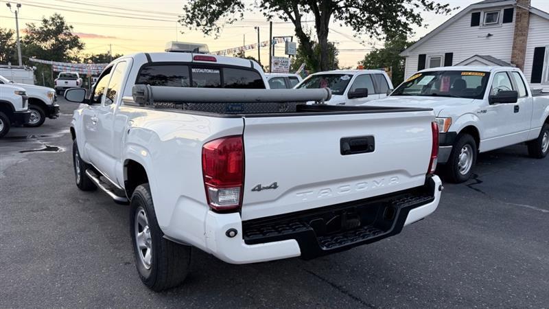 Toyota Tacoma SR5 Access Cab I4 6AT 4WD 2016