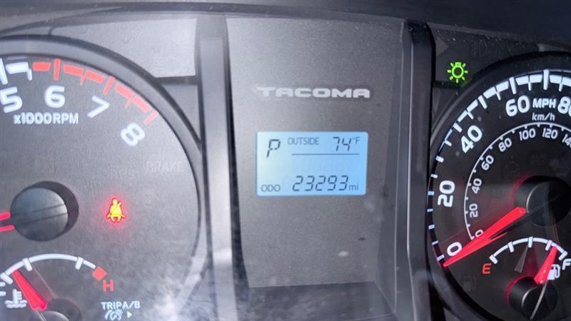 Toyota Tacoma SR5 Access Cab I4 6AT 4WD 2016