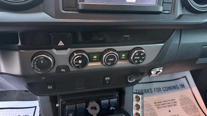 Toyota Tacoma SR5 Access Cab I4 6AT 4WD 2016