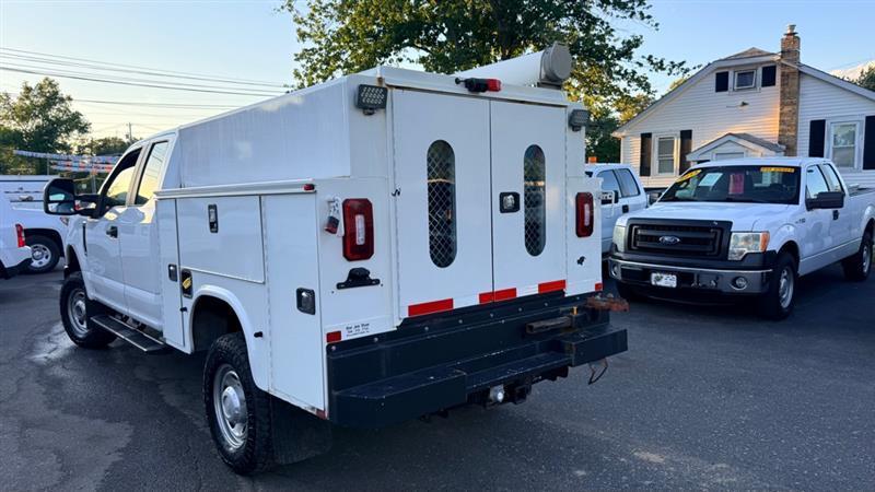 Ford F-250 SD XL SuperCab 4WD 2019