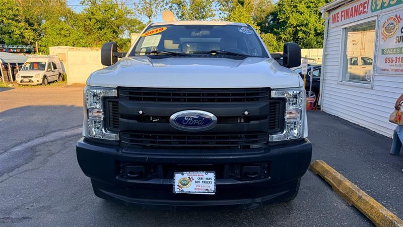 Ford F-250 SD XL SuperCab 4WD 2019