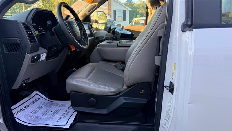 Ford F-250 SD XL SuperCab 4WD 2019