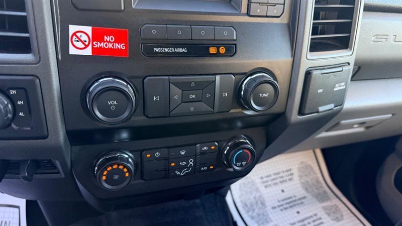 Ford F-250 SD XL SuperCab 4WD 2019