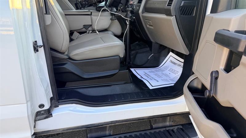 Ford F-250 SD XL SuperCab 4WD 2019