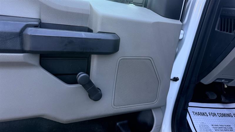 Ford F-250 SD XL SuperCab 4WD 2019