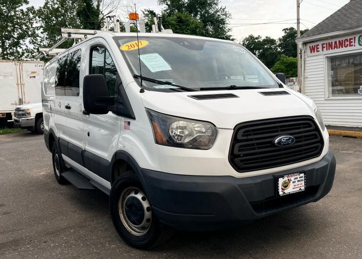 Ford Transit 250 Van Low Roof 60/40 Pass.130-in. WB 2017