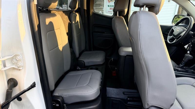 Chevrolet Colorado Work Truck Ext. Cab 4WD 2017