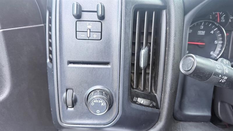 Chevrolet Silverado 2500HD Work Truck Crew Cab Short Box 4WD 2019