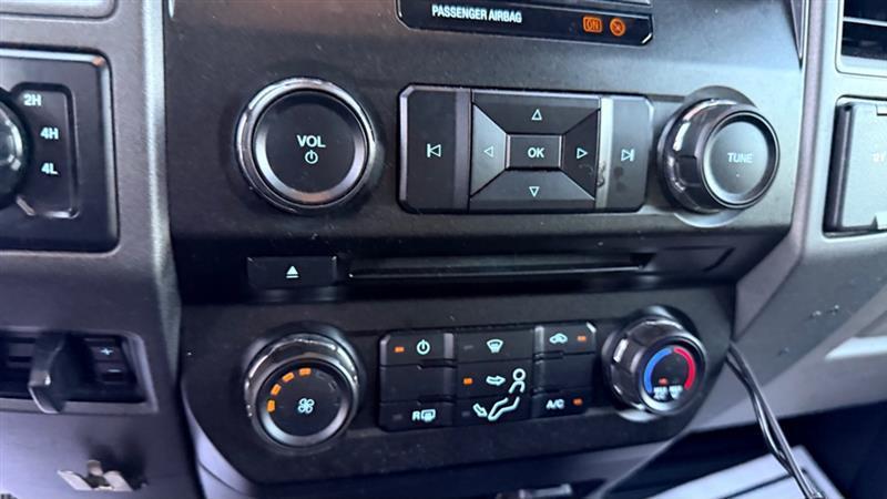 Ford F-250 SD King Ranch Crew Cab 4WD 2017