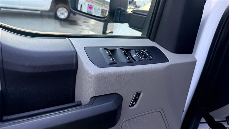 Ford F-250 SD King Ranch Crew Cab 4WD 2017