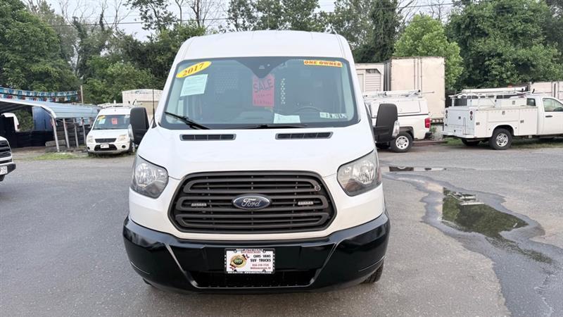Ford Transit 150 Van Med. Roof w/Sliding Pass. 130-in. WB 2017